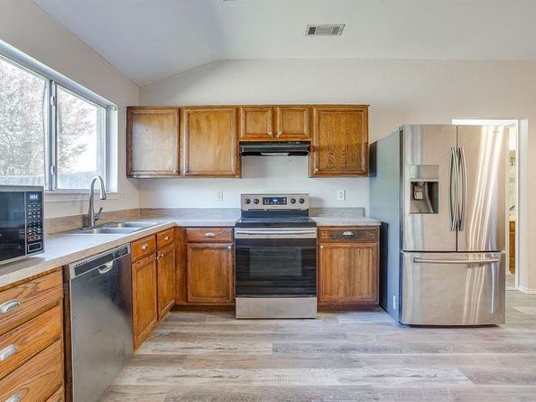 1511  Antelope Run , Arlington Texas 76002