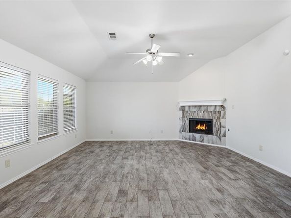 10716  Lipan Trail , Fort Worth Texas 76108