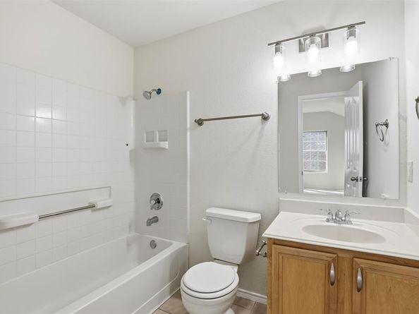 10716  Lipan Trail , Fort Worth Texas 76108