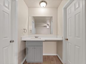 4807  Crestmont Court , Arlington Texas 76017