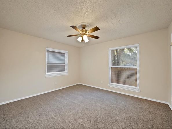 4807  Crestmont Court , Arlington Texas 76017