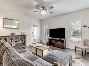 5710  Mccommas Boulevard  103, Dallas Texas 75206