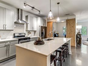 5710  Mccommas Boulevard  103, Dallas Texas 75206