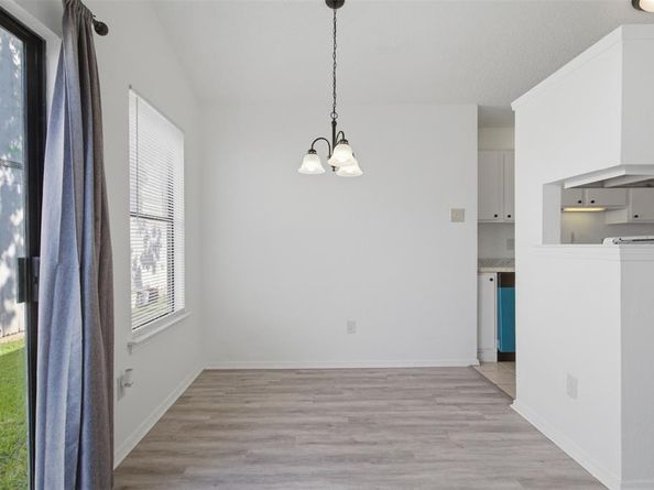 10339  Limestone Drive , Dallas Texas 75217