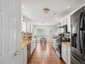 7025  Escondido Drive , Arlington Texas 76016