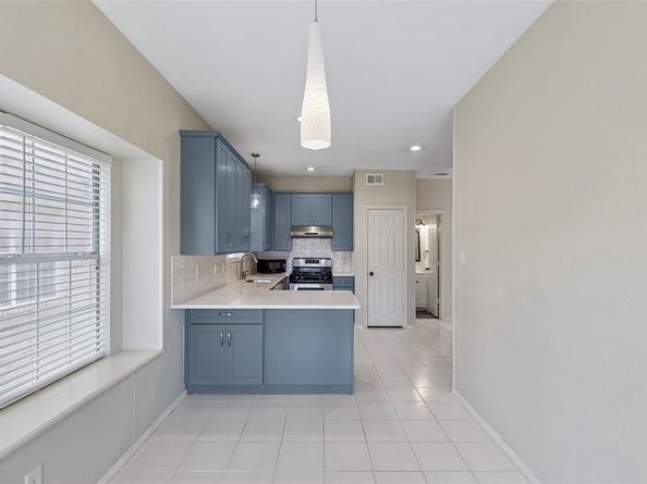 2212  Meadowstone Drive , Carrollton Texas 75006