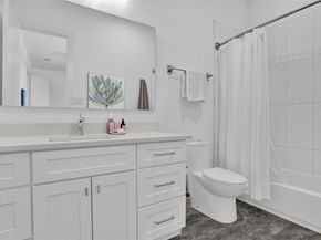13001  Hutton Drive  10, Farmers Branch Texas 75234