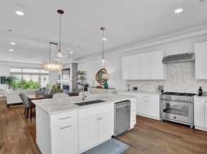 13001  Hutton Drive  10, Farmers Branch Texas 75234