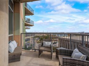 1001  Belleview Street  703, Dallas Texas 75215