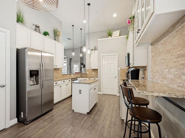 438  Southridge Way , Irving Texas 75063