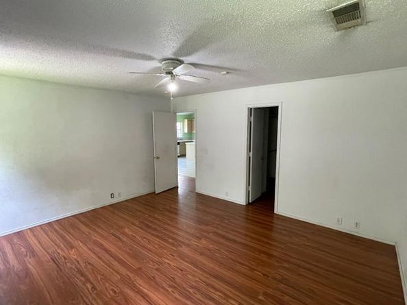 5056  Urban Avenue , Dallas Texas 75227