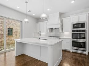 6761  Verandah Way , Irving Texas 75039
