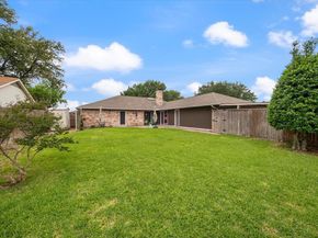 1910  Vista Oaks Drive , Carrollton Texas 75007