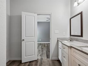 2801  17th Street , Fort Worth Texas 76106