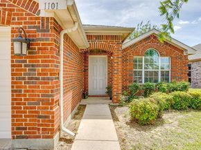 1101  Grand National Boulevard , Fort Worth Texas 76179
