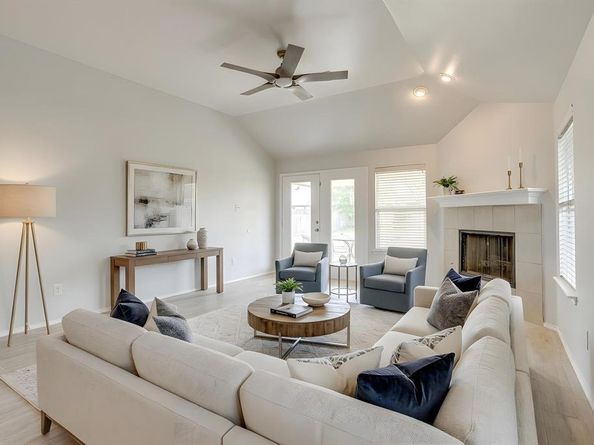 1101  Grand National Boulevard , Fort Worth Texas 76179