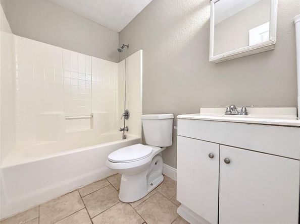 5200  Carol Avenue , Fort Worth Texas 76105