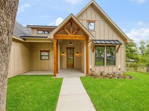 314 W Mistletoe Drive , Kennedale Texas 76060