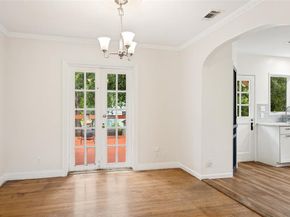 7011  Hammond Avenue , Dallas Texas 75223