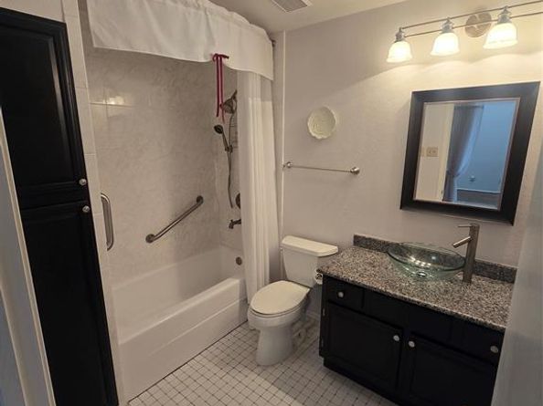 2117  Brook Mount Court , Carrollton Texas 75006