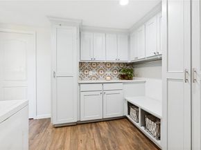 6405  Glennox Lane , Dallas Texas 75214