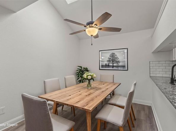 3701  Clover Hill Lane , Carrollton Texas 75007