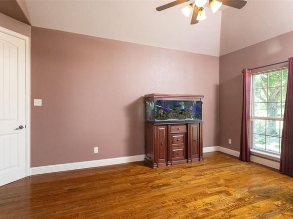 11082  Sarah Lane , Fort Worth Texas 76179