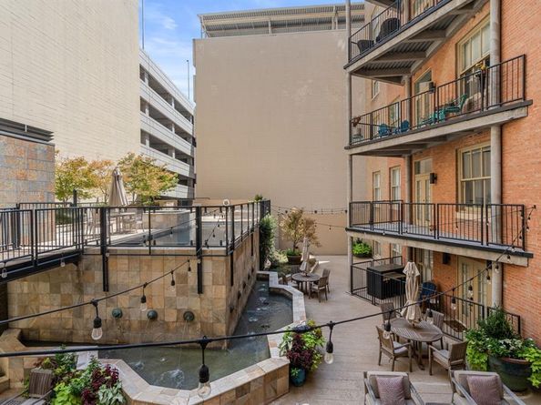 411 W 7th Street  302, Fort Worth Texas 76102