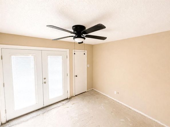 9809  Walnut Street  208, Dallas Texas 75243