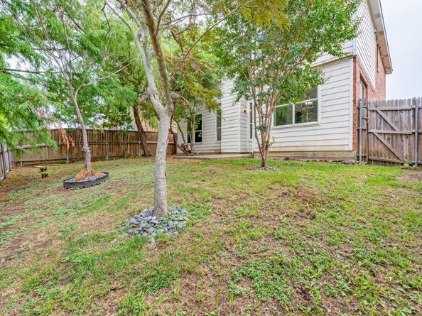 1253  Sandpiper Drive , Aubrey Texas 76227