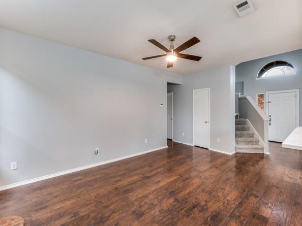 1253  Sandpiper Drive , Aubrey Texas 76227