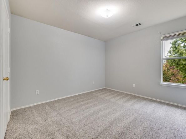1253  Sandpiper Drive , Aubrey Texas 76227