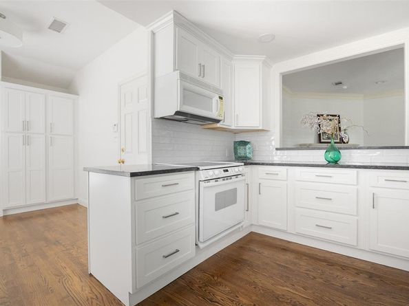 5814  Preston Valley Drive , Dallas Texas 75240