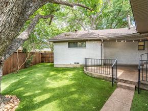 10857  Waterbridge Circle , Dallas Texas 75218