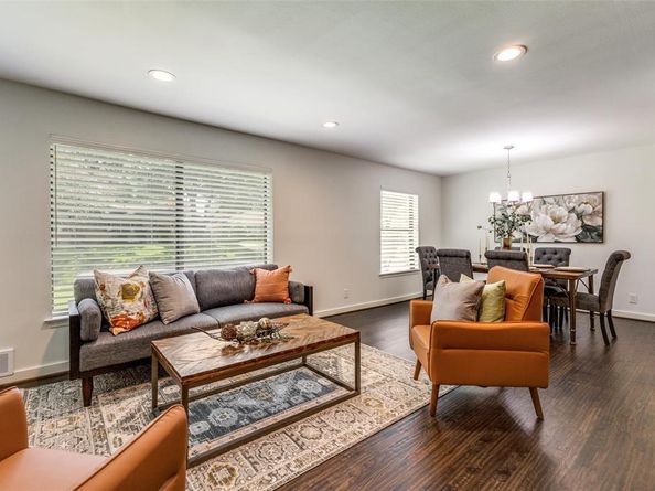 10857  Waterbridge Circle , Dallas Texas 75218