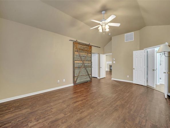 2406  Shorewood Court , Rowlett Texas 75088