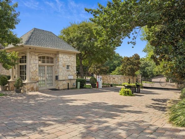 1816  O Henry Court , Arlington Texas 76006