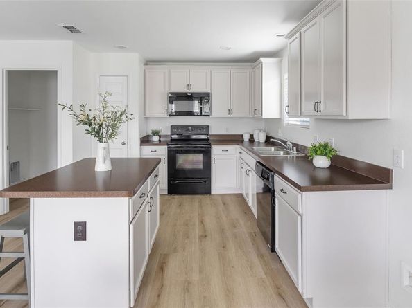 5833  Mirror Ridge Drive , Fort Worth Texas 76179