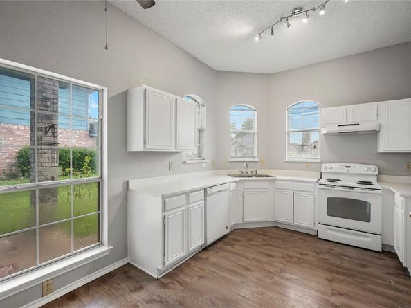12705  Winter Park , Balch Springs Texas 75180