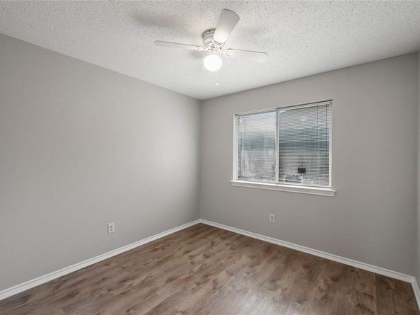 12705  Winter Park , Balch Springs Texas 75180