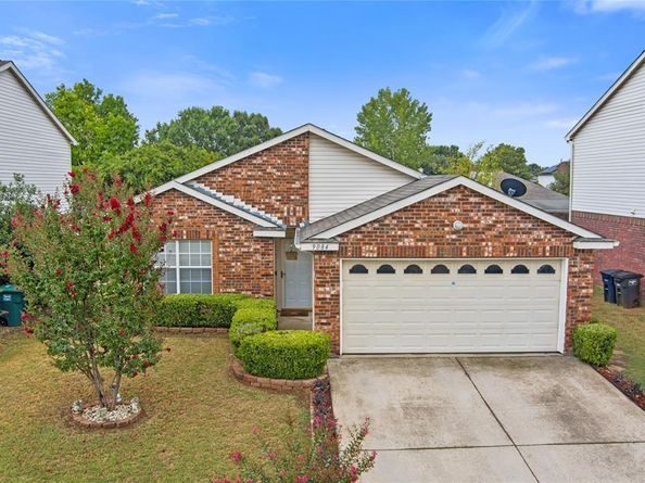9084  Blue Ridge Trail , Fort Worth Texas 76118