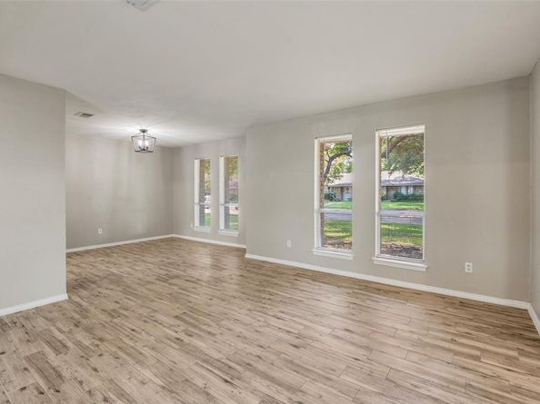 2720  Grandview Drive , Plano Texas 75075