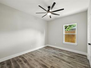 2939  Idaho Avenue , Dallas Texas 75216