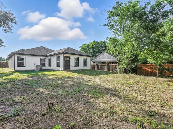 2939  Idaho Avenue , Dallas Texas 75216
