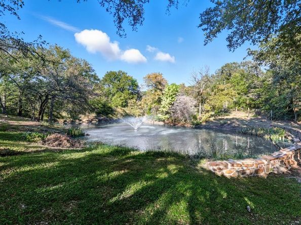 1211  Oak View  , Oak Point Texas 75068