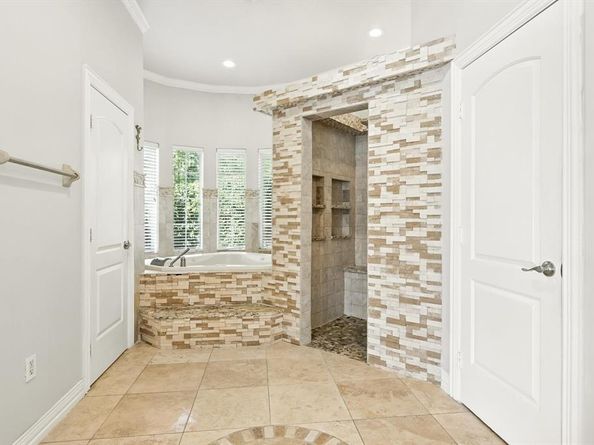 1211  Oak View  , Oak Point Texas 75068