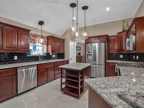 301  Onyx Drive , Oak Point Texas 75068