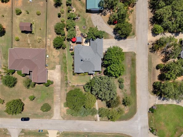 301  Onyx Drive , Oak Point Texas 75068