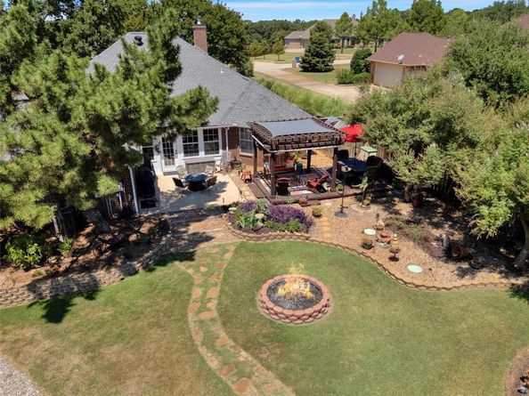 301  Onyx Drive , Oak Point Texas 75068