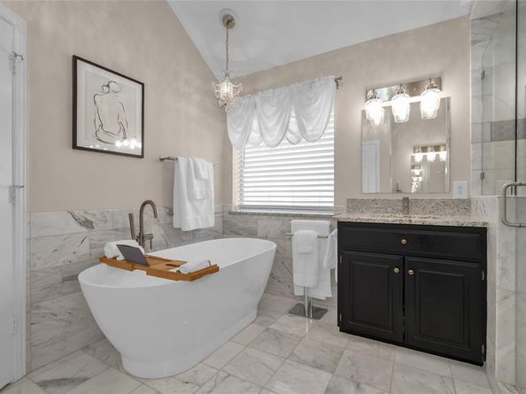 301  Onyx Drive , Oak Point Texas 75068